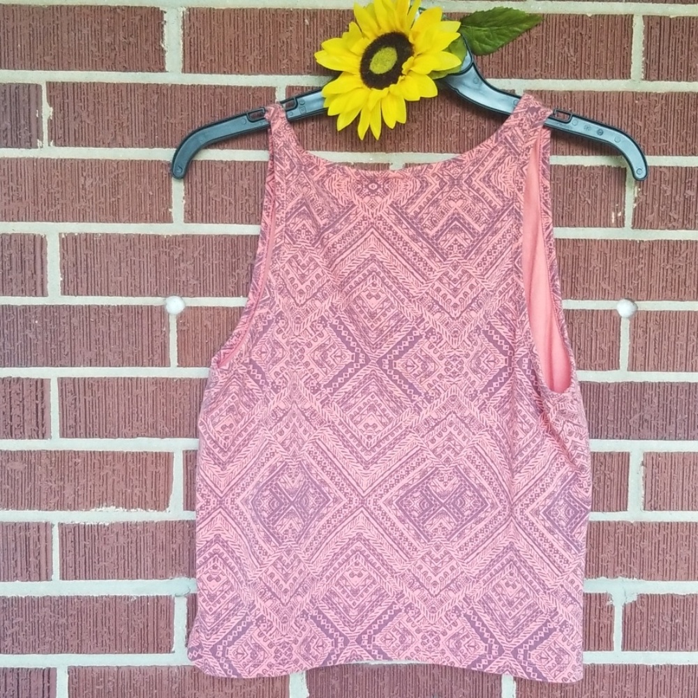 Mossimo Cropped Tank - Picture 4 of 4